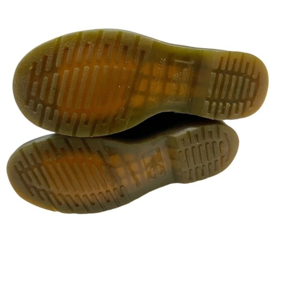 DR. MARTENS 1460 8-Eye Patent Boots - Picture 15 of 16